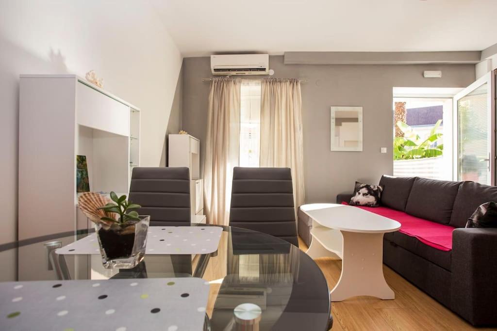 Apartman Den,Rovinj Oaza U Centru Grada I Besplatnim Parkingom Lejlighed Eksteriør billede
